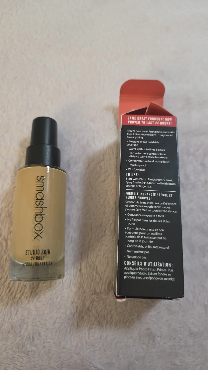 Smashbox Studio Skin 24 Hour Hydra Foundation 2.4 Light Medium - photo 2