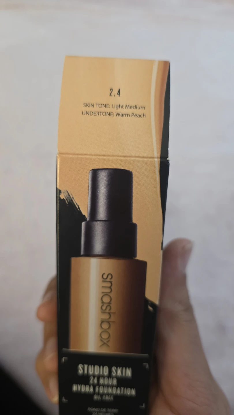 Smashbox Studio Skin 24 Hour Hydra Foundation 2.4 Light Medium - photo 4