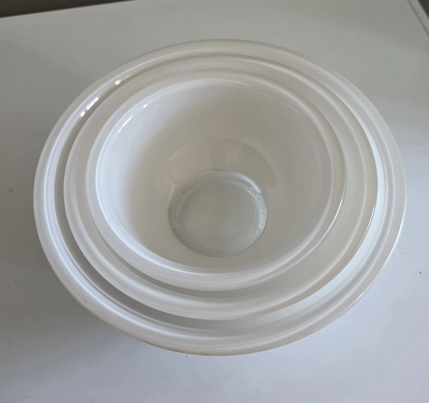 Pyrex Mixing Bowls (Set of 3)