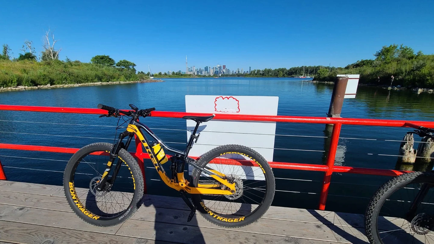 Trek Full Suspension Mountain Bike