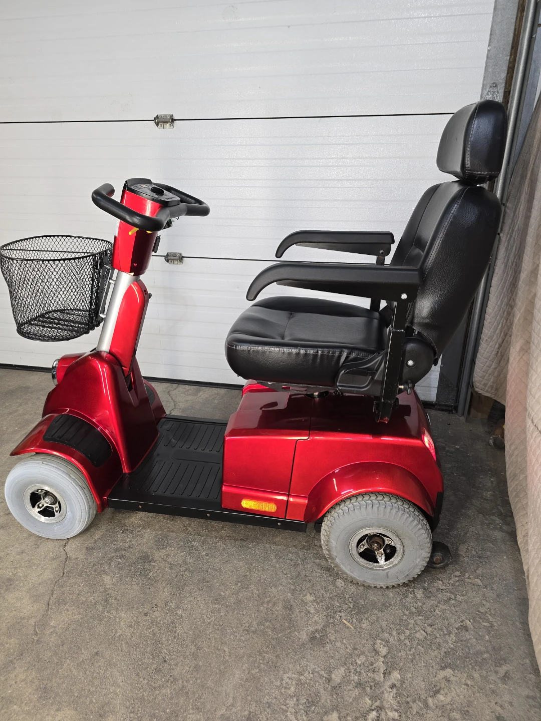 Mobility Scooter Free Delivery New Batteries - photo 4
