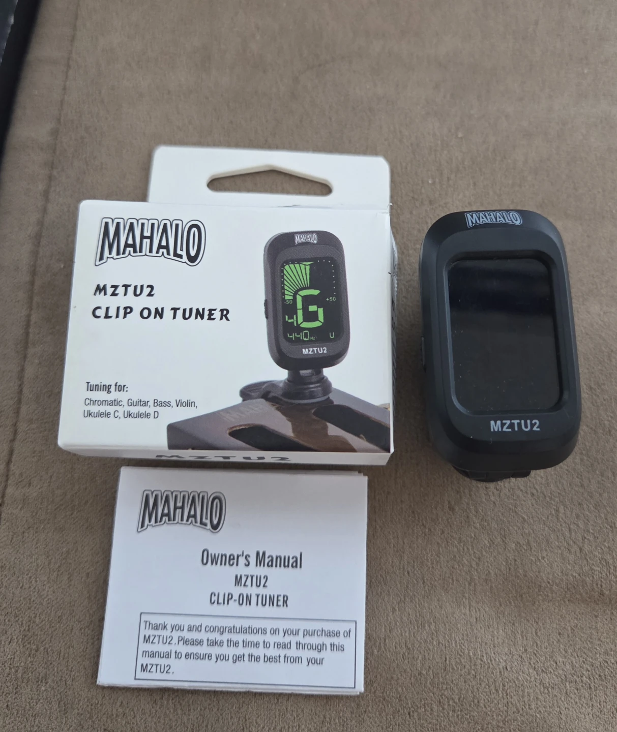Mahalo Ukulele Starter Pack with Tuner and Accessories - photo 3