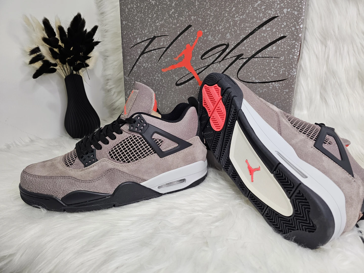 Air Jordan 4 Retro SE