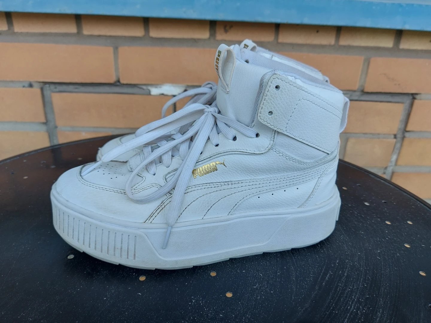 Puma White High Top Sneakers W8