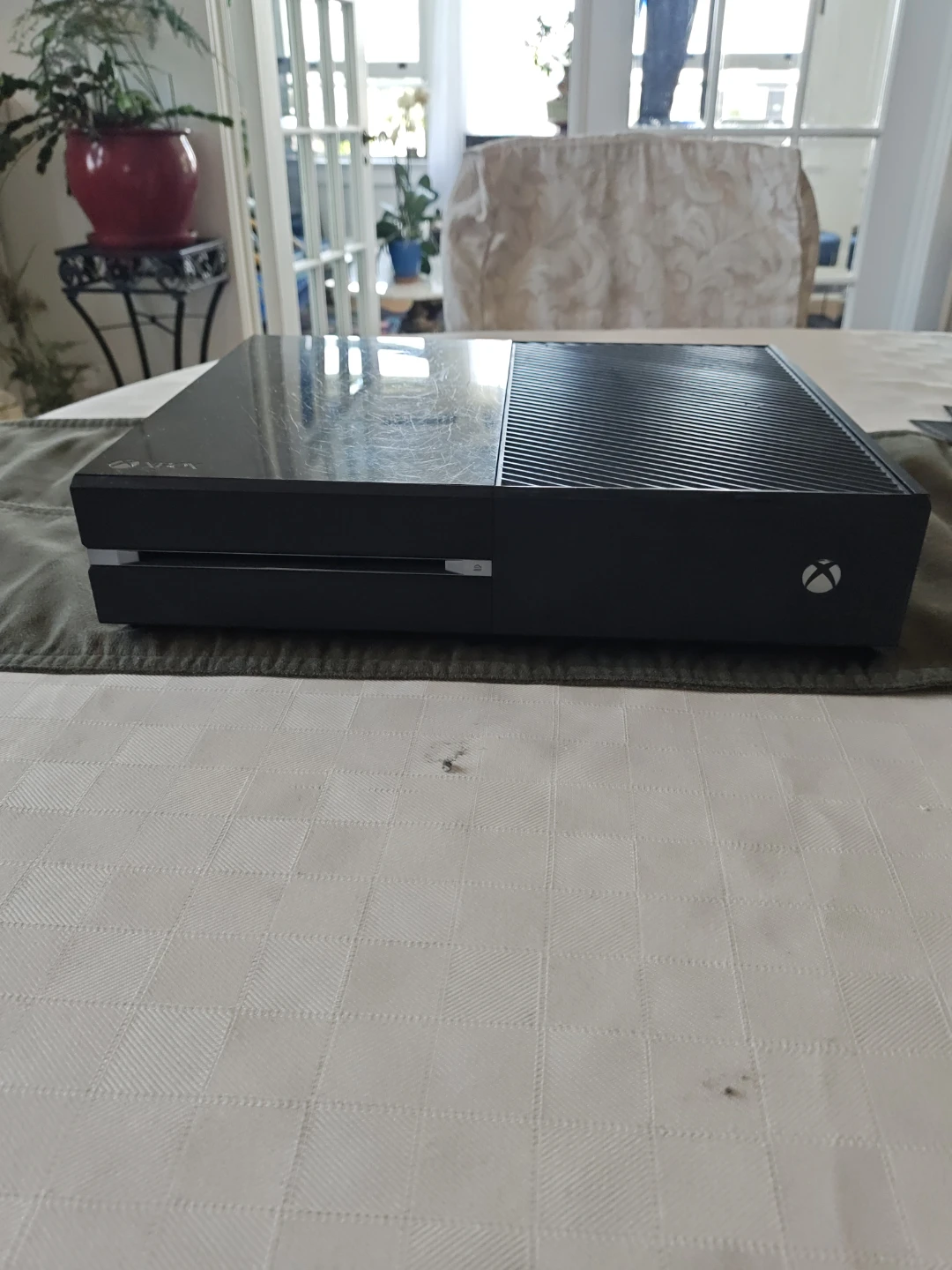 Xbox One Console (READ DESCRIPTION)