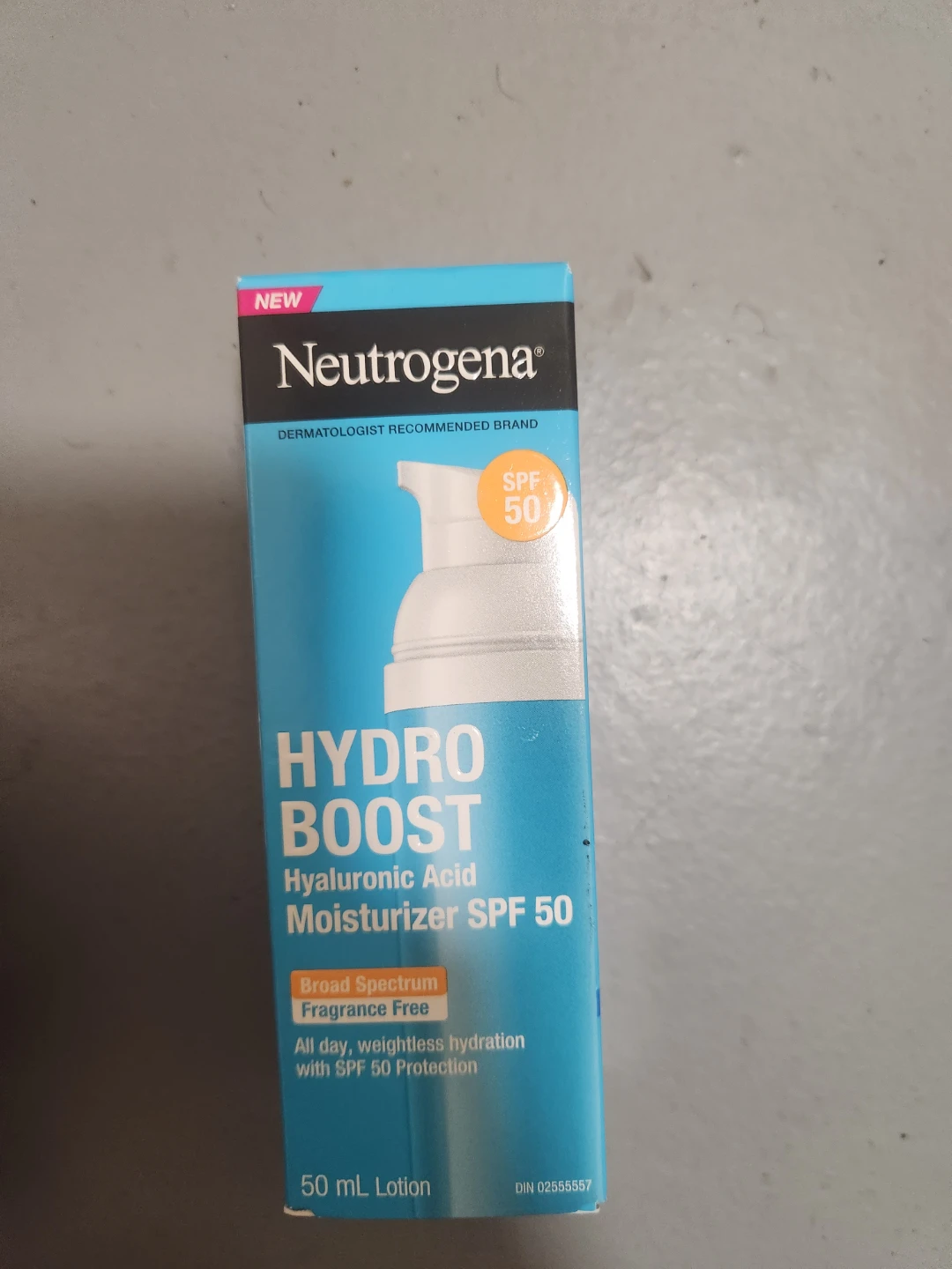 Neutrogena Hydro Boost Hyaluronic Acid Moisturizer SPF 50 - photo 2