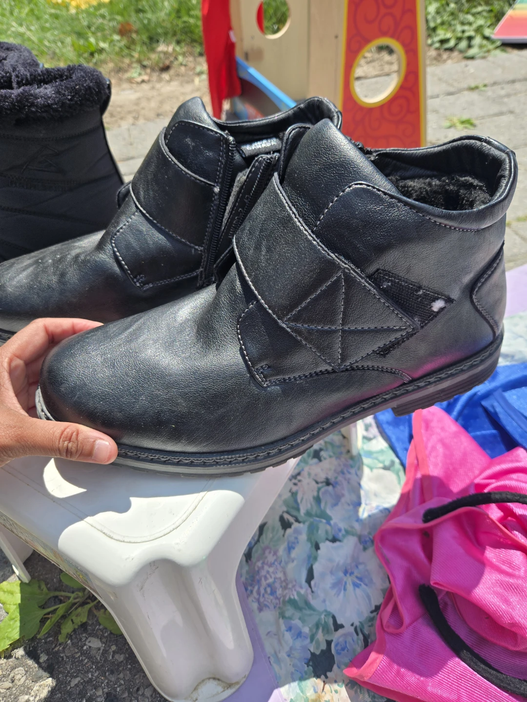 Brand new winter boots ( size 42 for men, women size 8) - photo 4