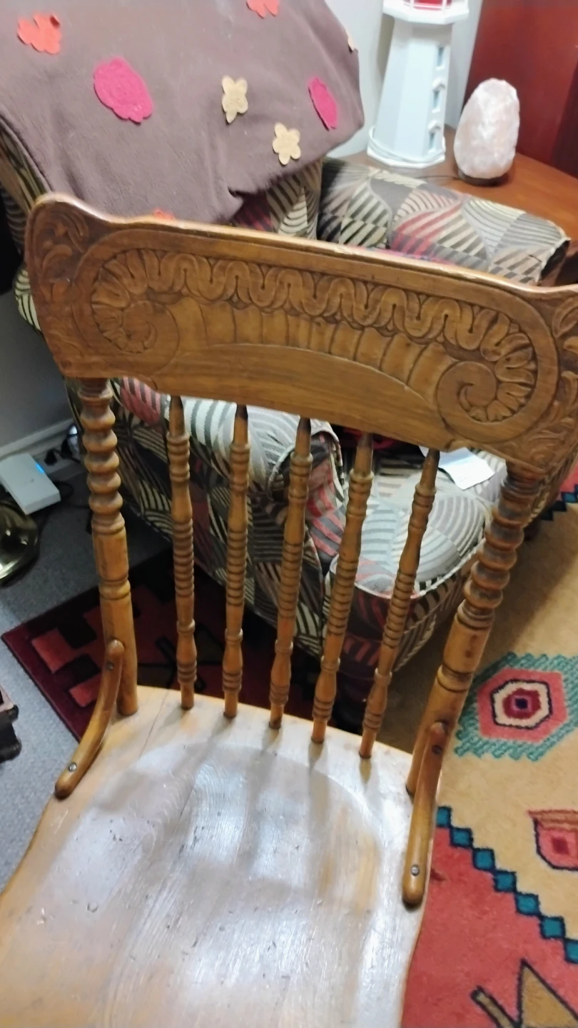 Vintage Wooden Accent Chair - photo 3