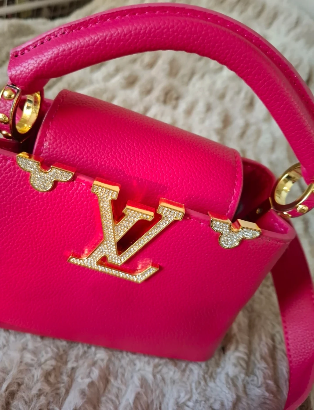 Louis Vuitton Pink Crossbody Bag - photo 5