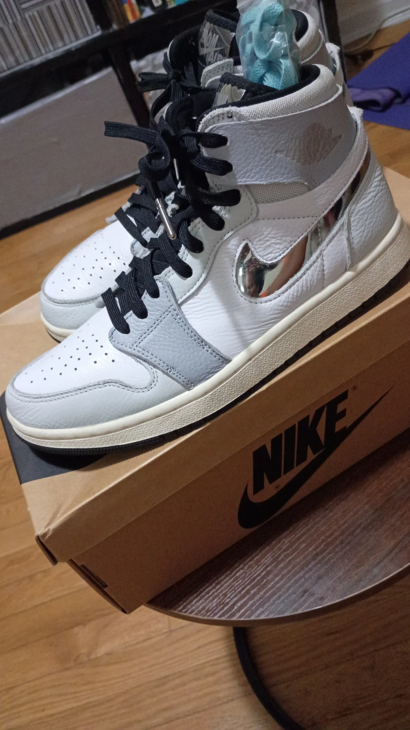 Nike Women's Jordan Air 1 Zoom - photo 4