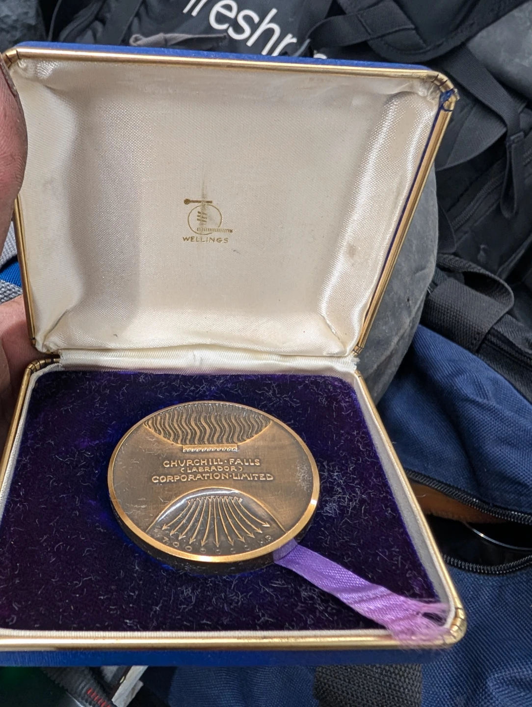 Churchill Falls Labrador Corporation Limited Commemorative Medal - photo 2