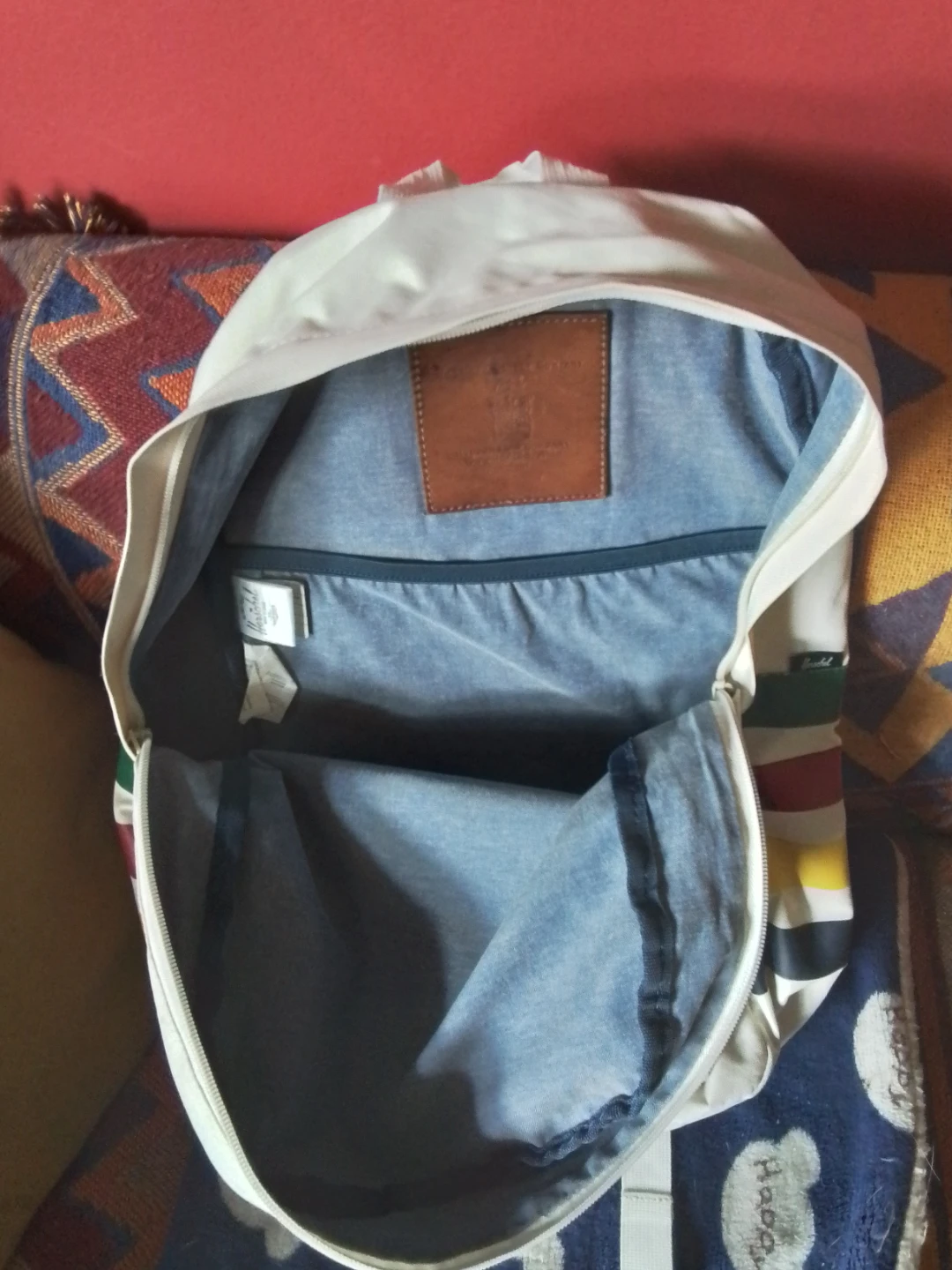 [RARE] Herschel Supply Co. x Hudson's Bay Company - photo 5