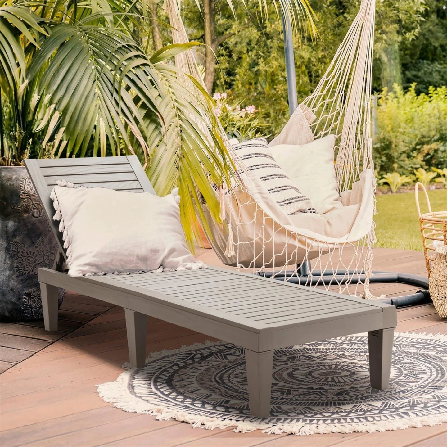Adjustable Lounger Chair
