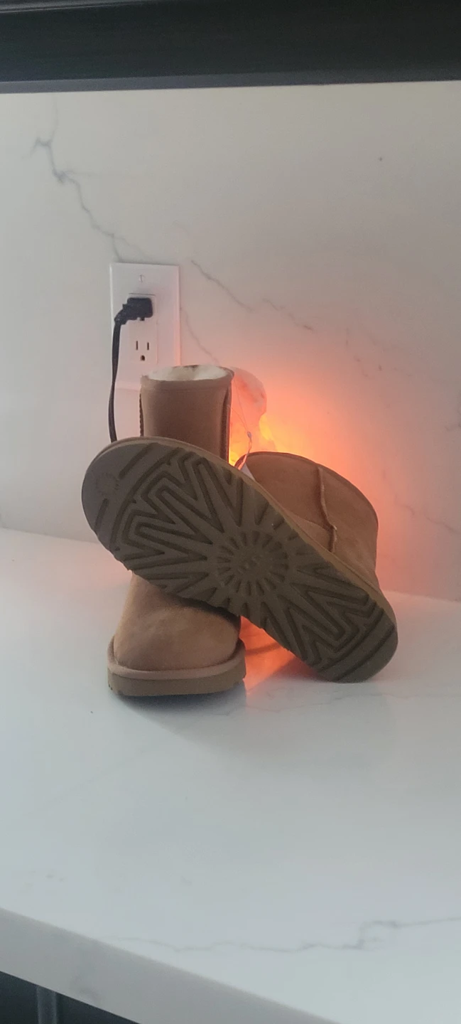 UGG Australia Classic Short Boots - photo 2