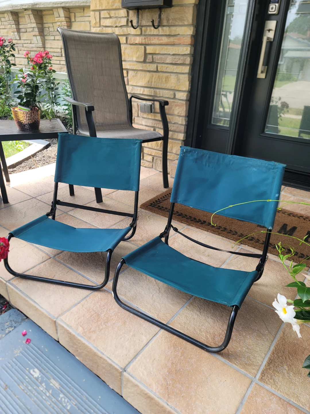 Teal Folding Beach Chairs (2)