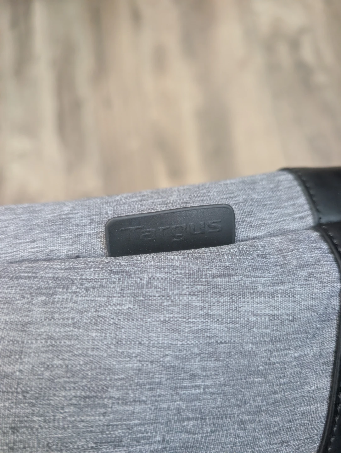 Targus Grey and Black Laptop Tote Bag - photo 5