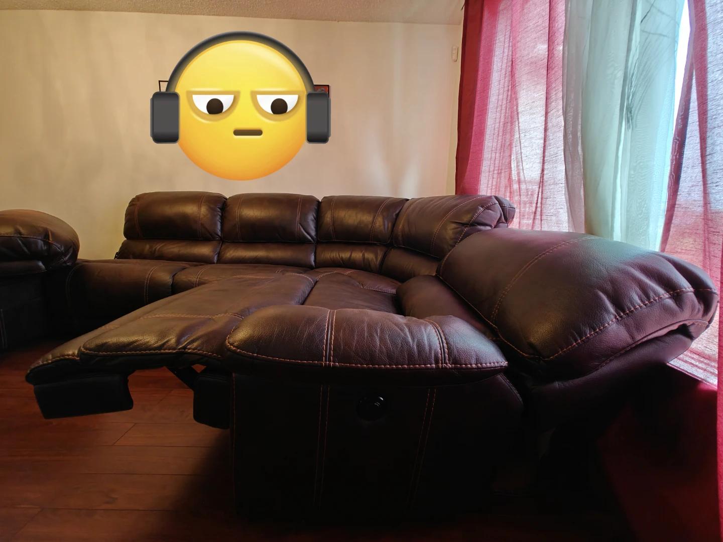 5 Piece Leather Sectional Sofa Set - Electric Recliner - photo 3