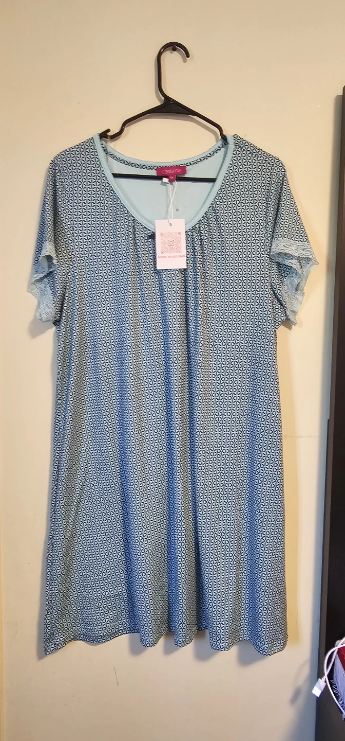 Carisma Women's 1X Short Sleeve Dress - photo 3