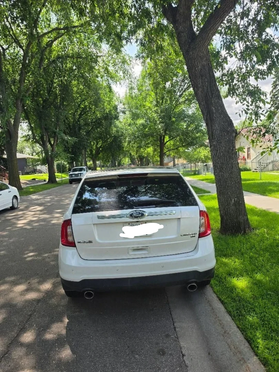 White Ford Edge Spot Limited SUV Low mileage - photo 2