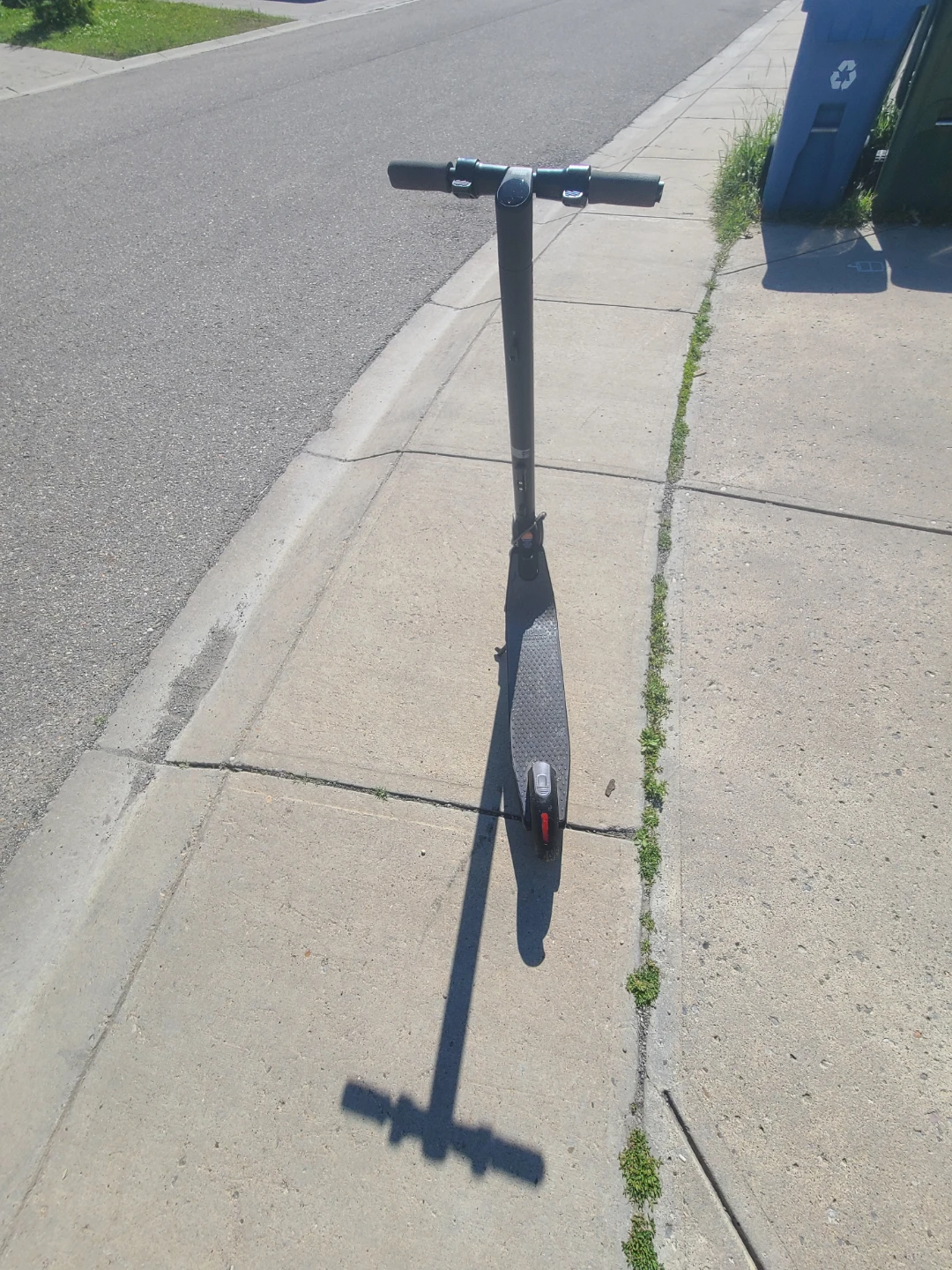 Ninebot Electric Scooter - photo 3
