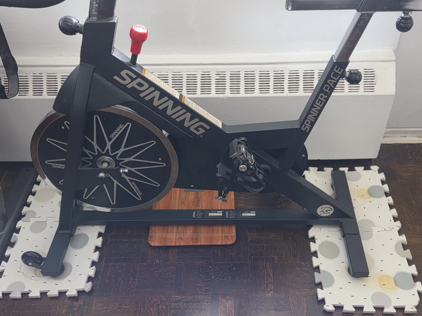 Spin bike - photo 2