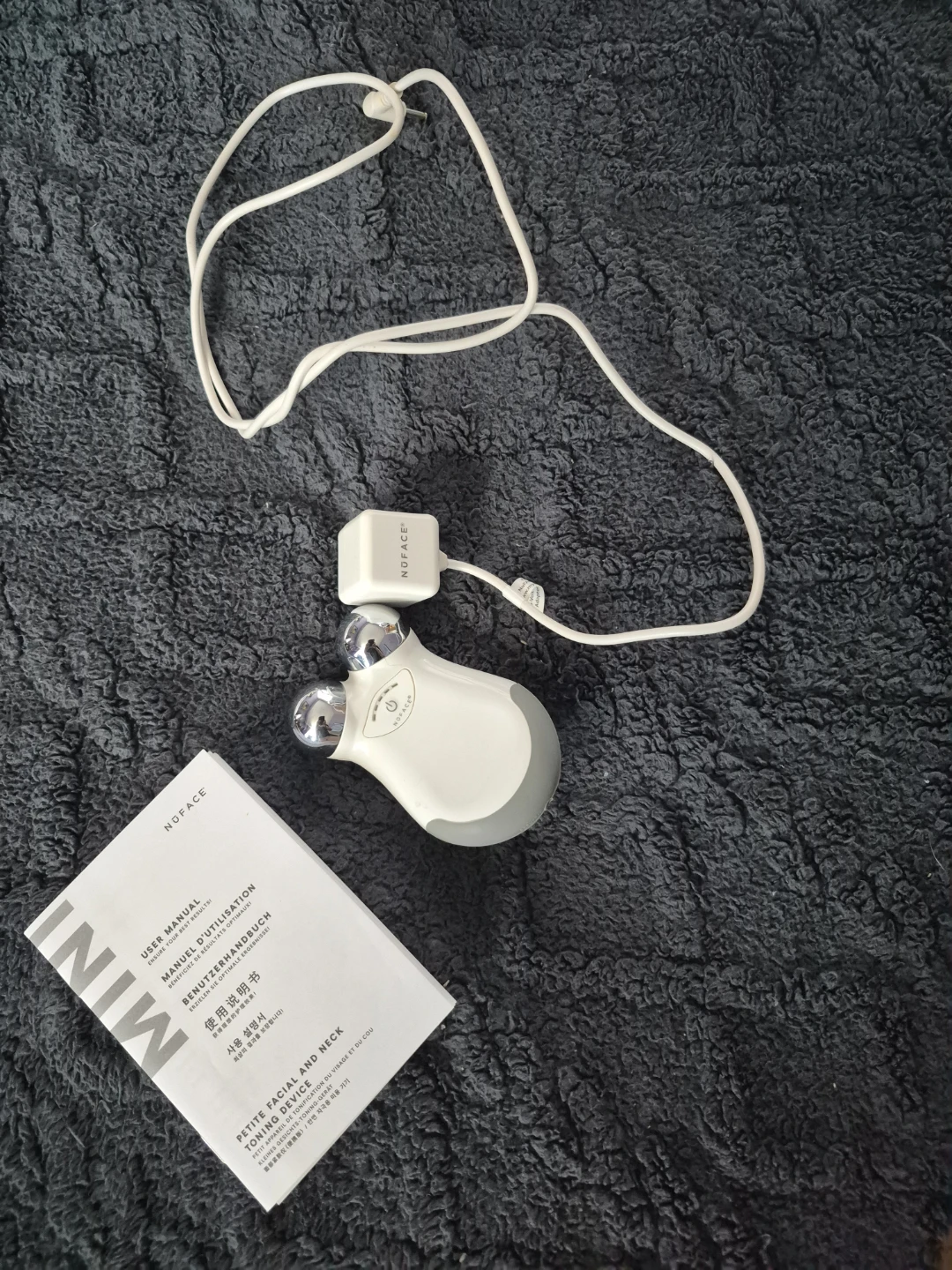NuFACE Mini Petite Facial and Neck Toning Device