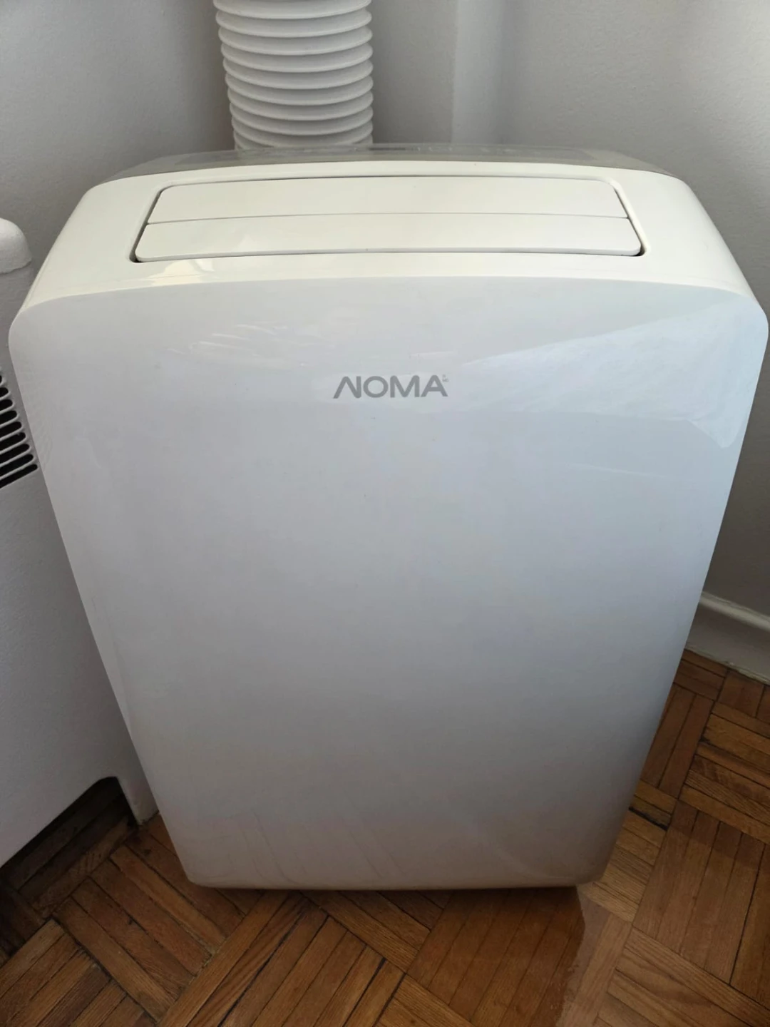 Noma Portable Air Conditioner (Delivery included in price !!!)