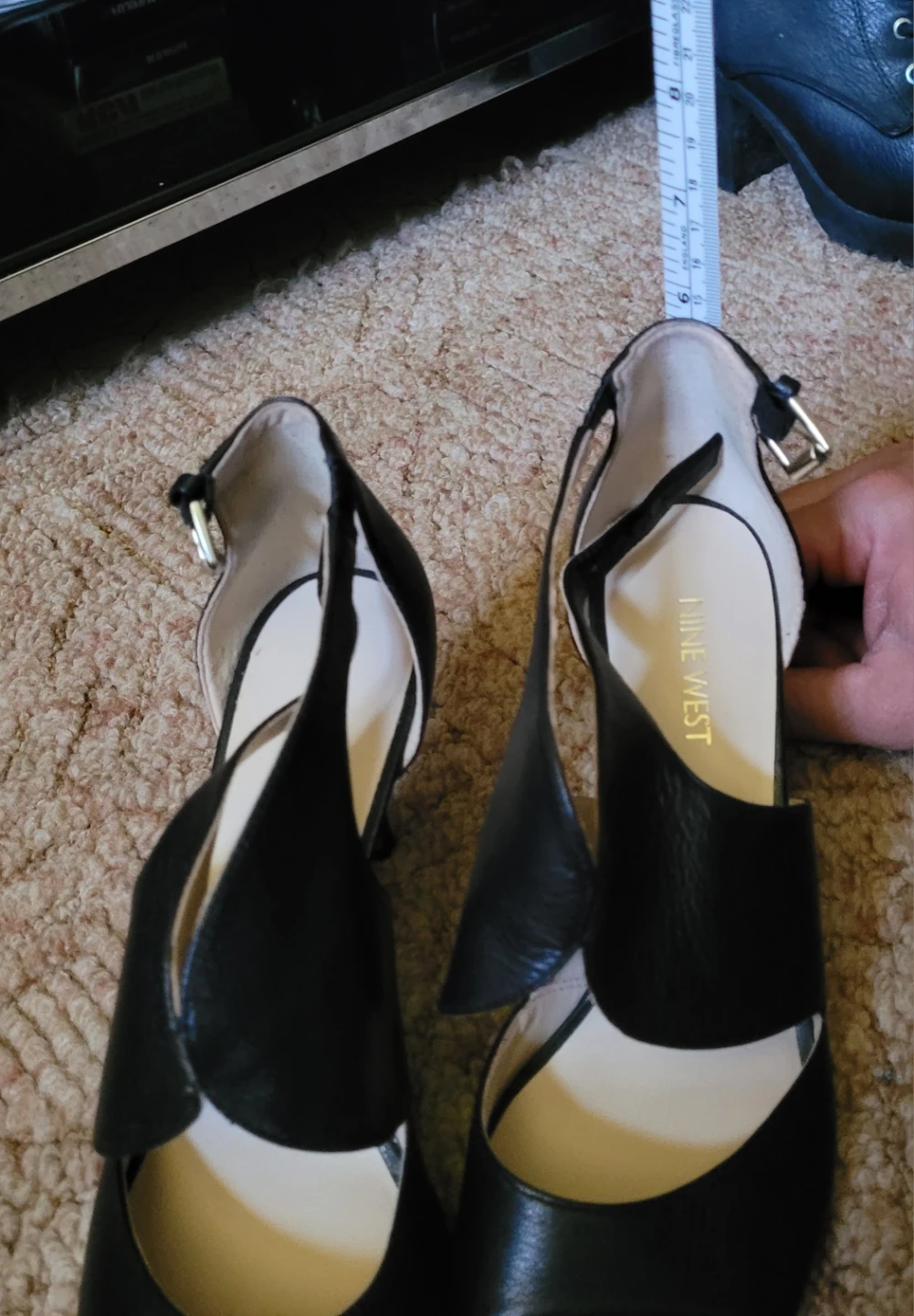 Nine West Black Heels Size 8M - photo 3