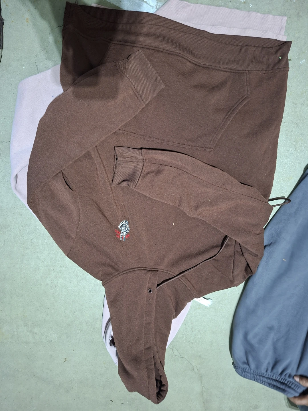 Hoodies , pants , jackets for sell - photo 5