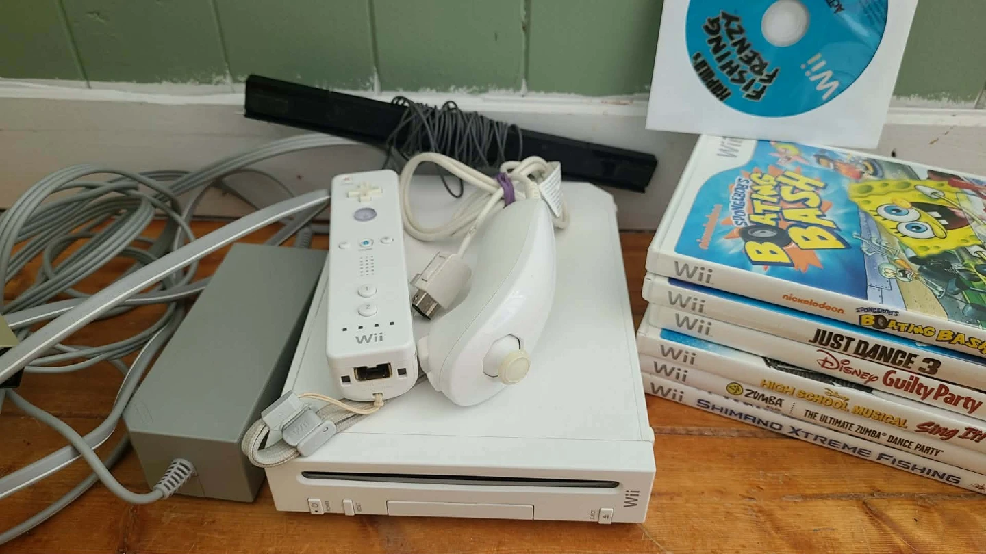 Wii with games