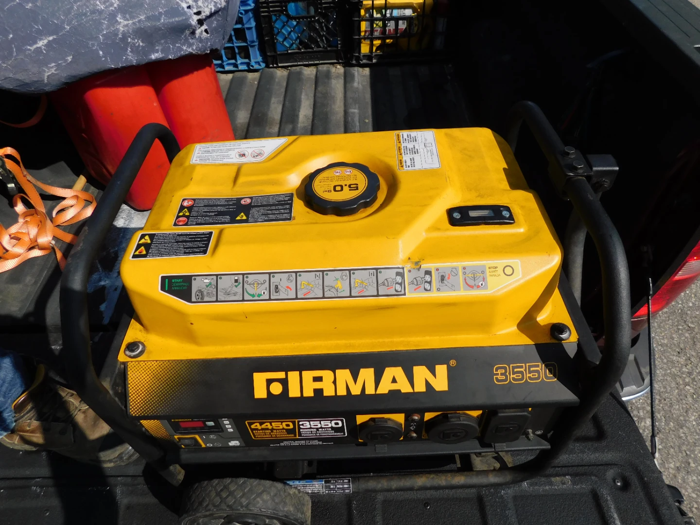 Firman 3550 Portable Generator - photo 2
