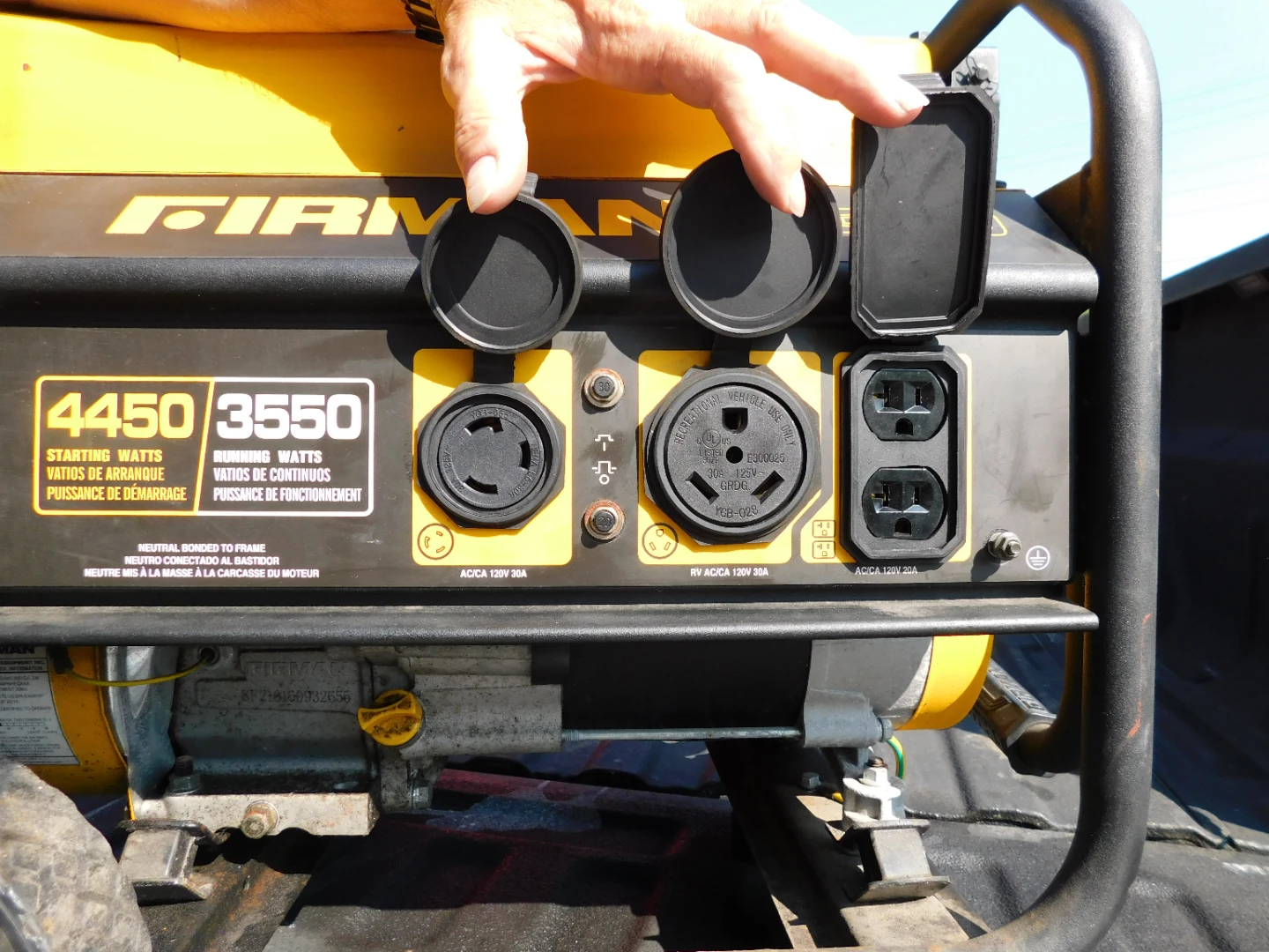 Firman 3550 Portable Generator - photo 4
