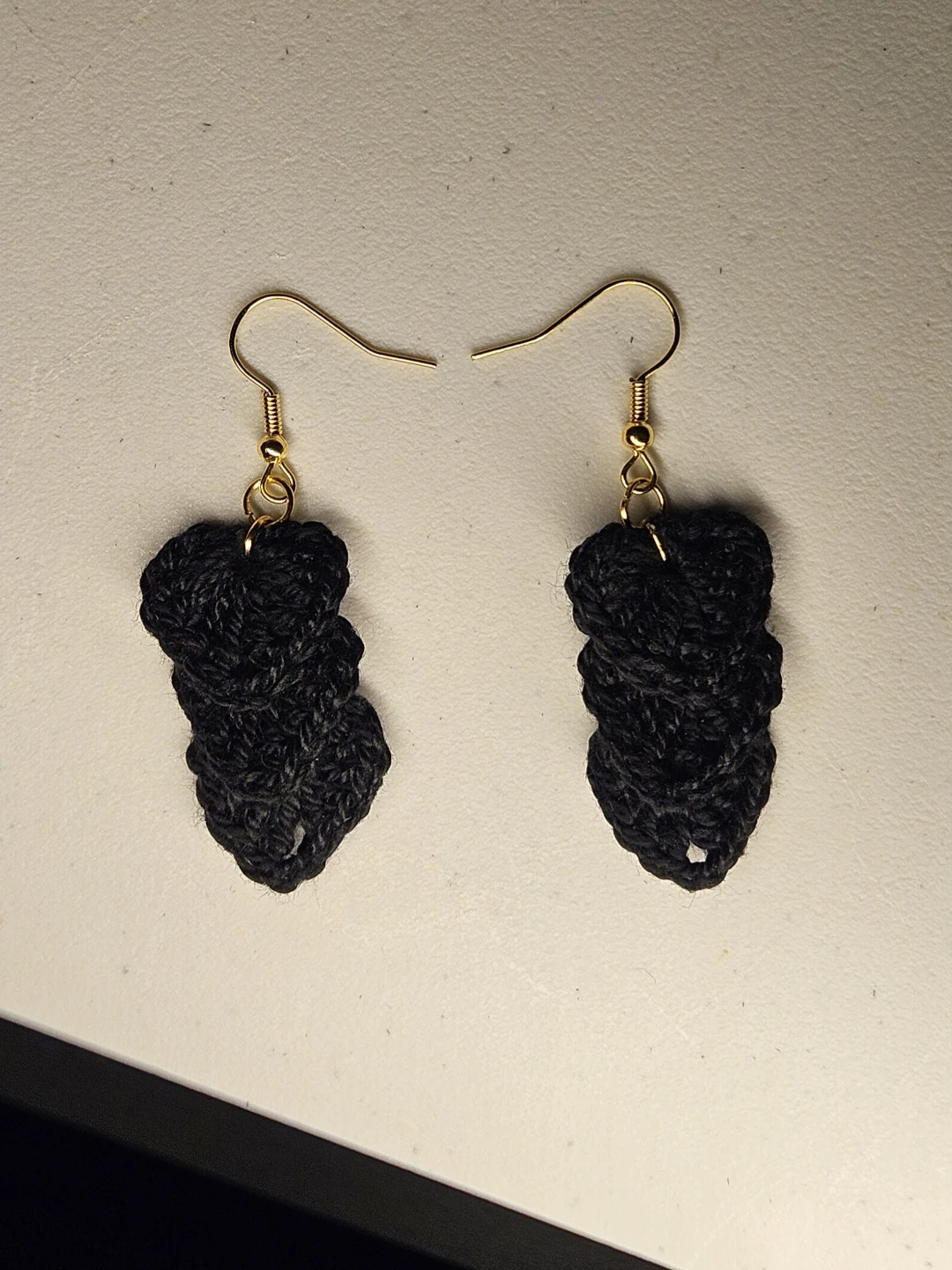 Black Hearts-Crochet Earrings