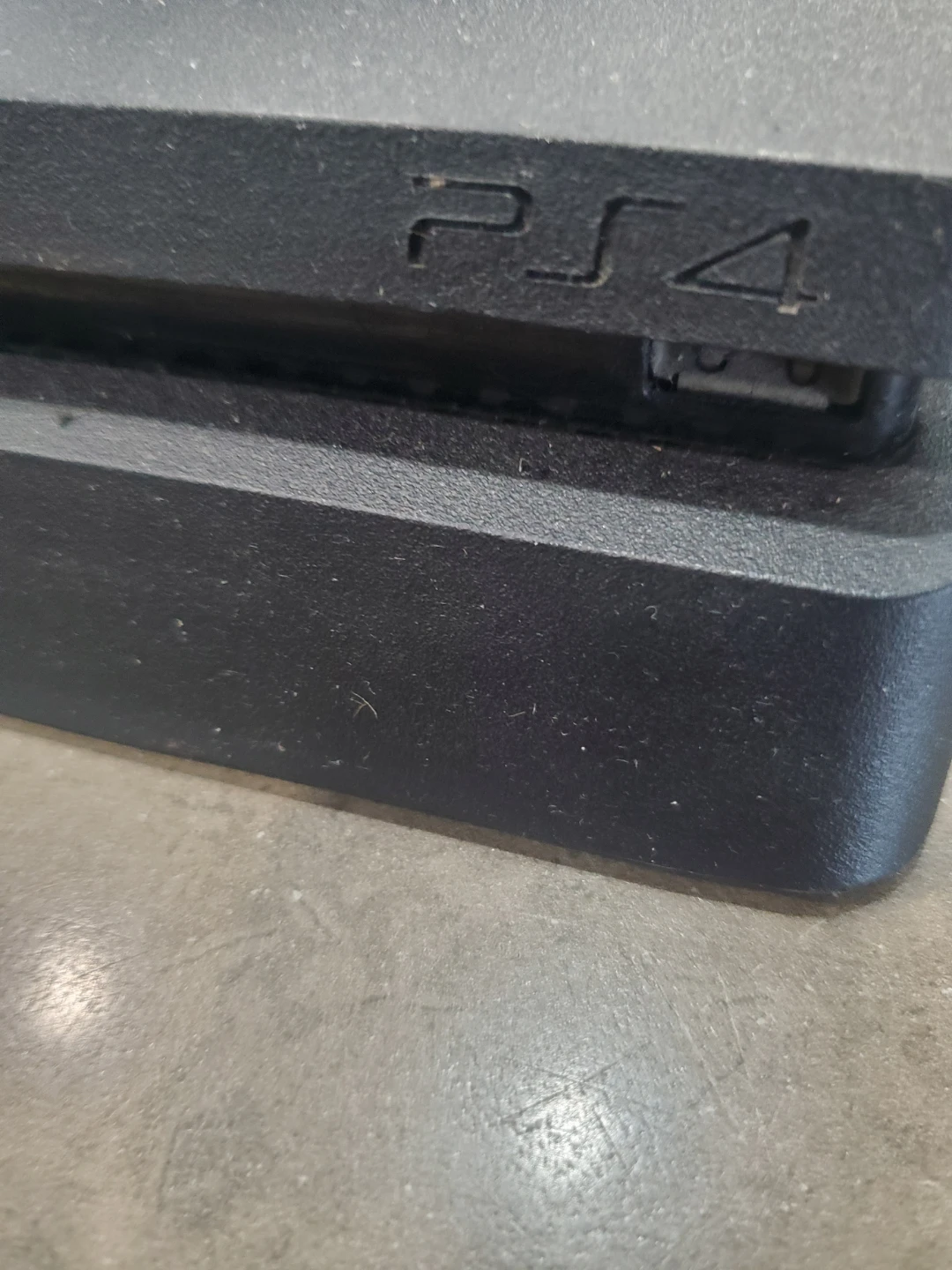 Sony PlayStation 4 1 Tb Slim Console with NHL 20 Game - photo 3