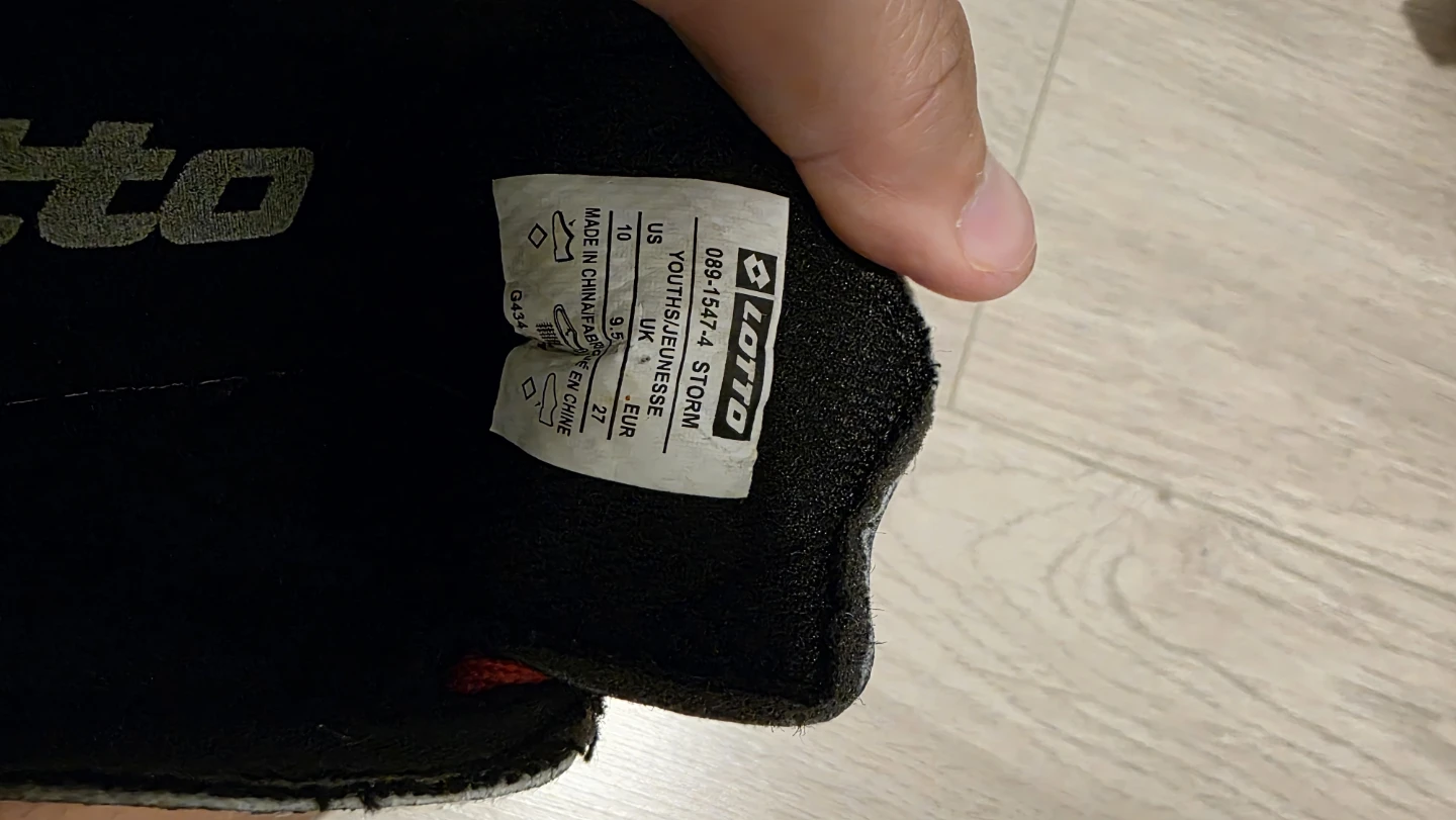 Lotto Youth Soccer Cleats Size 10 - photo 4