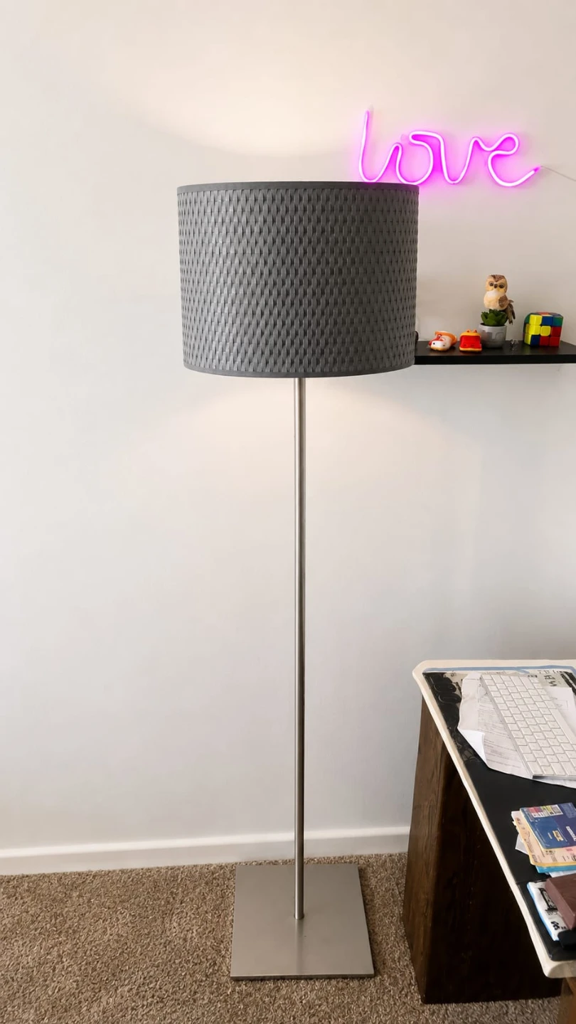 Floor adjustable Lamp