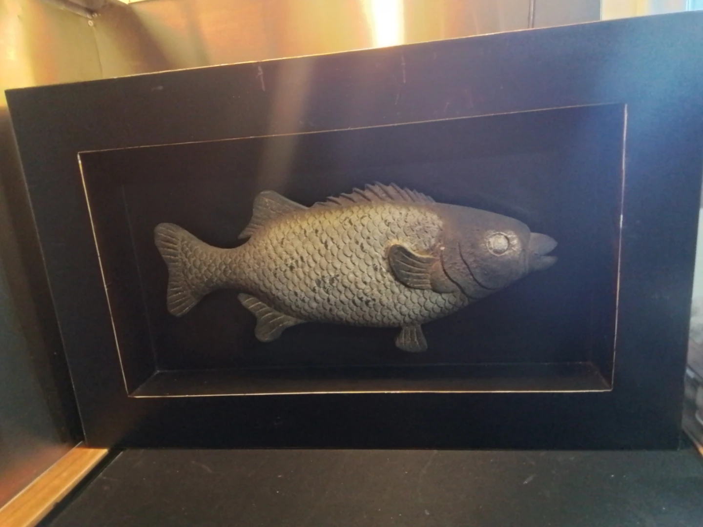 Decorative Wall-Mounted Fish Plaque