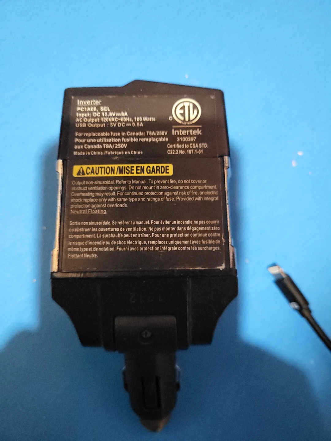 Stanley 100 Watt Power Inverter with USB - photo 3