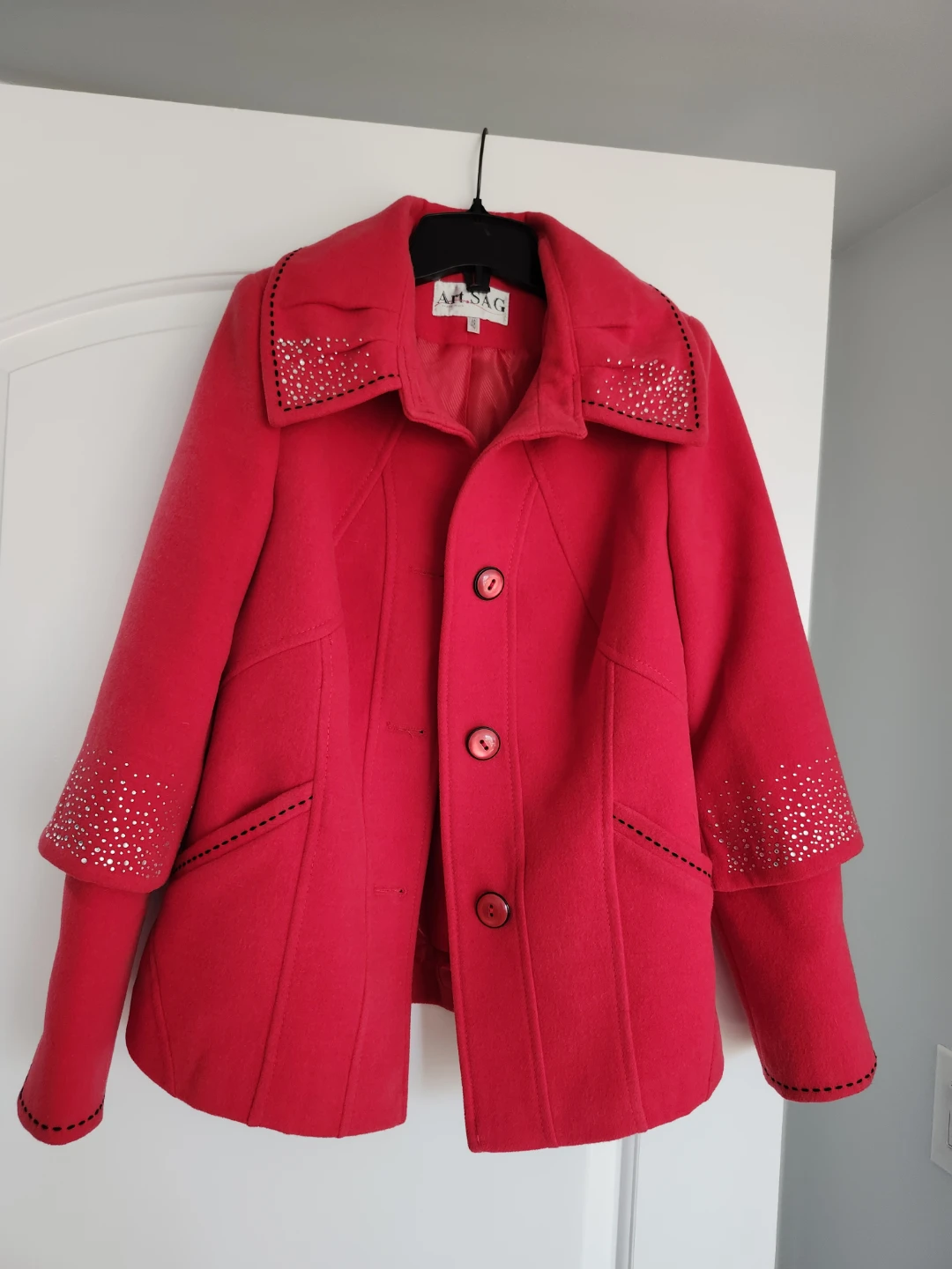 Great coat for special occasion! - photo 2