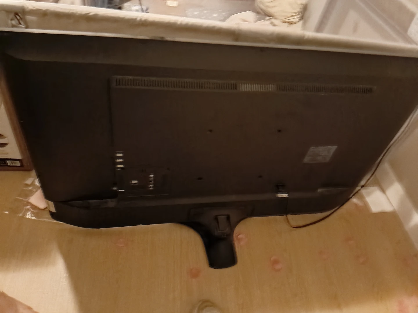 Samsung 55" inch smart TV - photo 2
