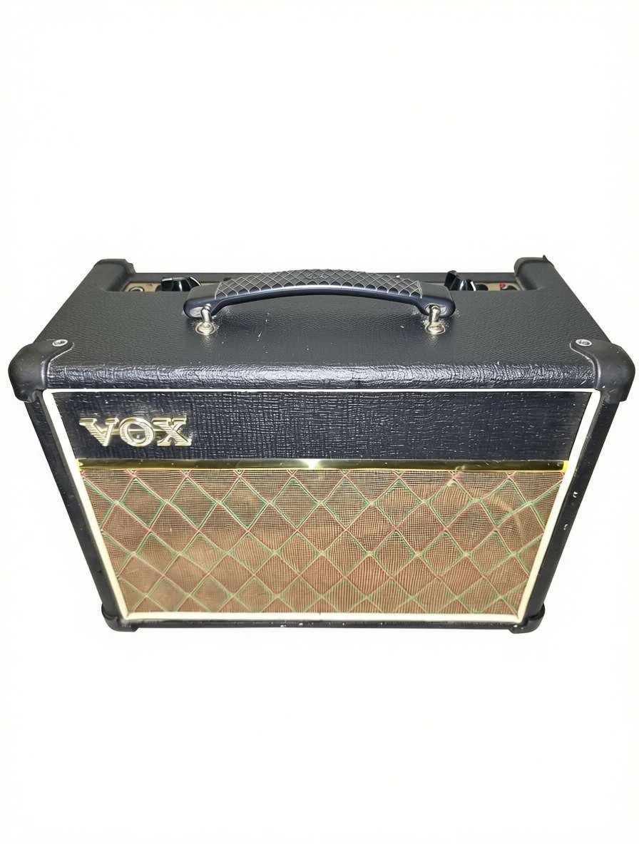 Vox V9106 Pathfinder 10 guitar combo amp.