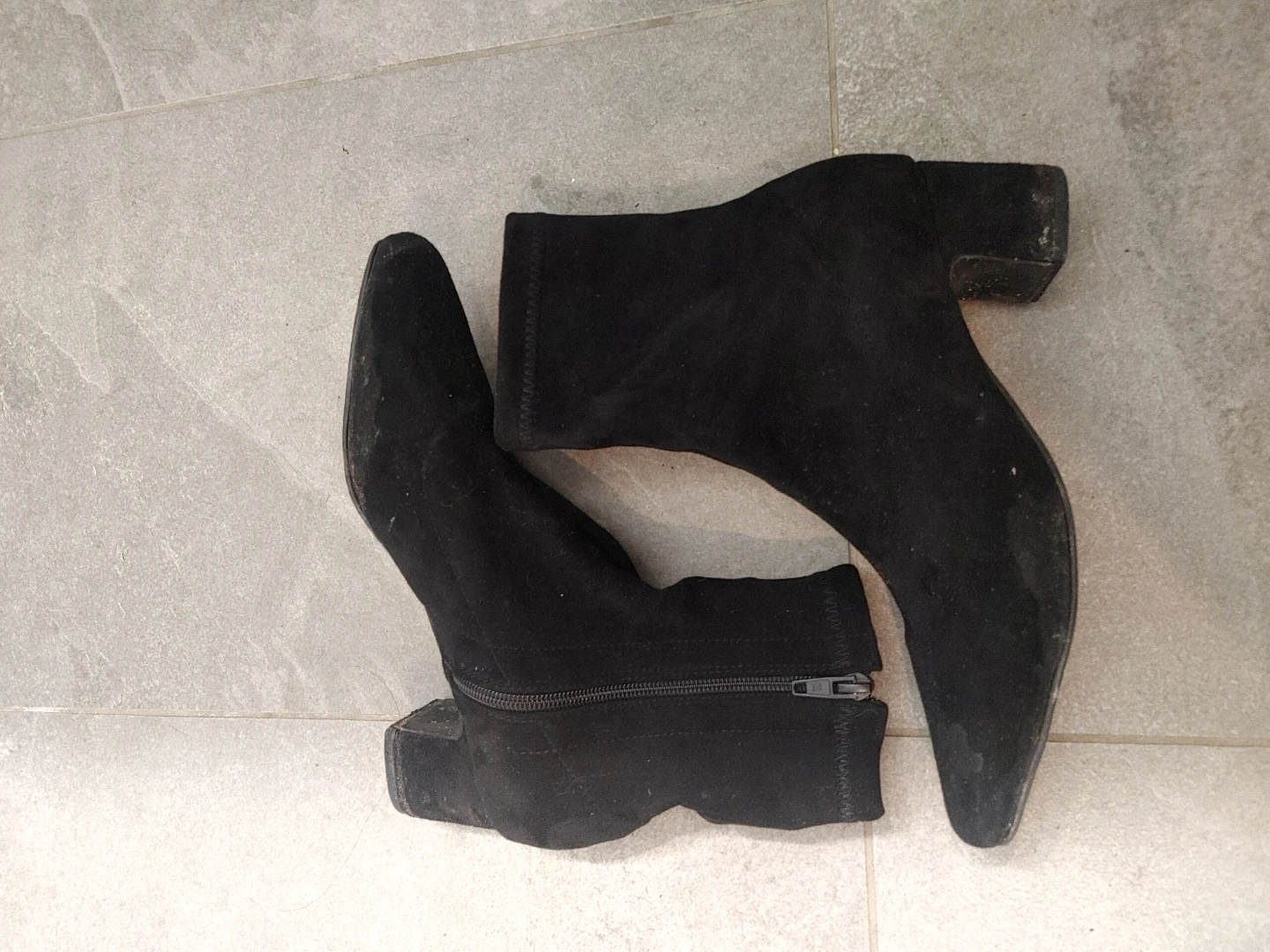 Black Suede Ankle Boots - photo 2