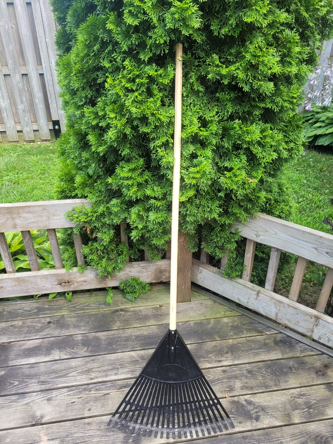 yard waste bag, snow shovel, leaf rake - photo 3