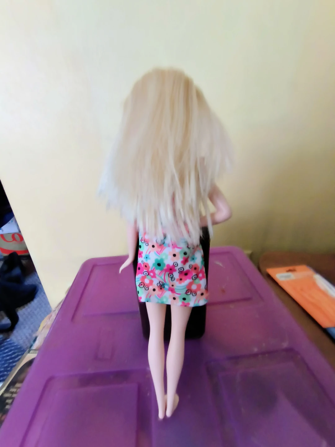 Barbie Doll about 11 tall hair been washed - photo 2