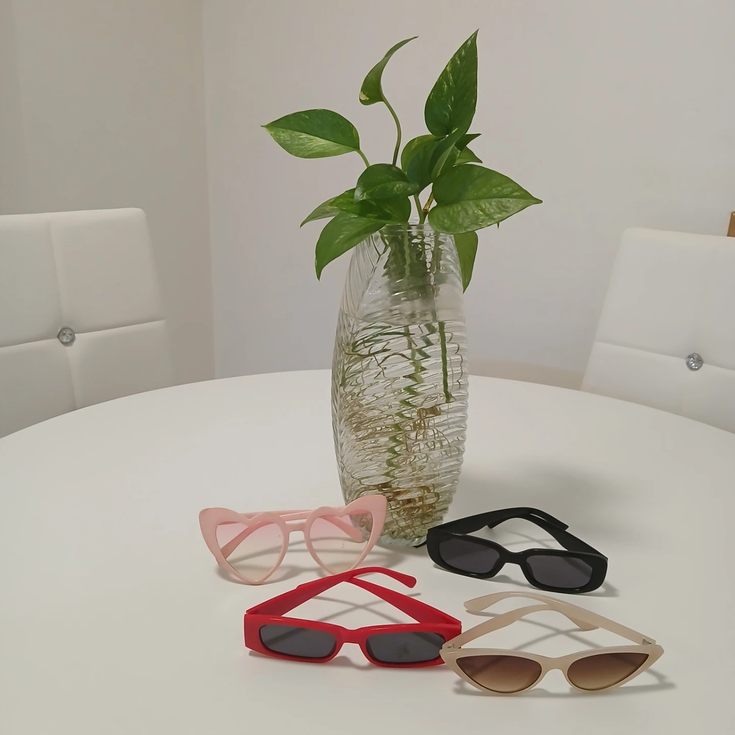 4 Pairs of Fashion Sunglasses
