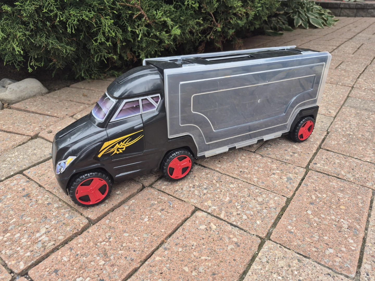 Toy truck carrier case