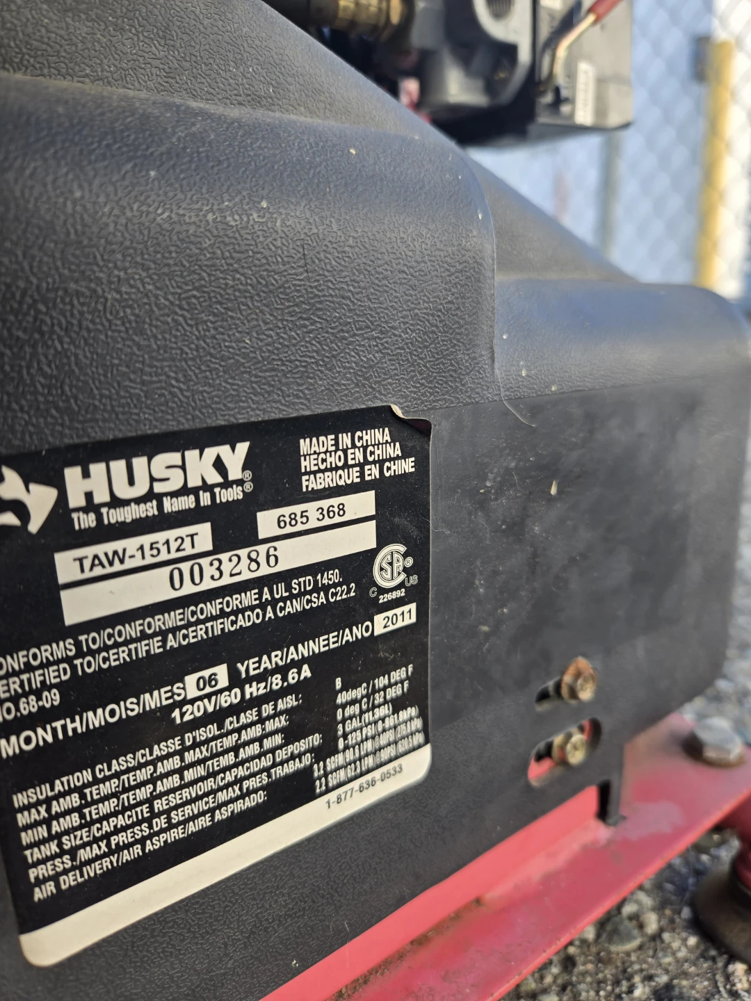 Husky TAW-1512T 3 Gallon Oil-Free Air Compressor - photo 5