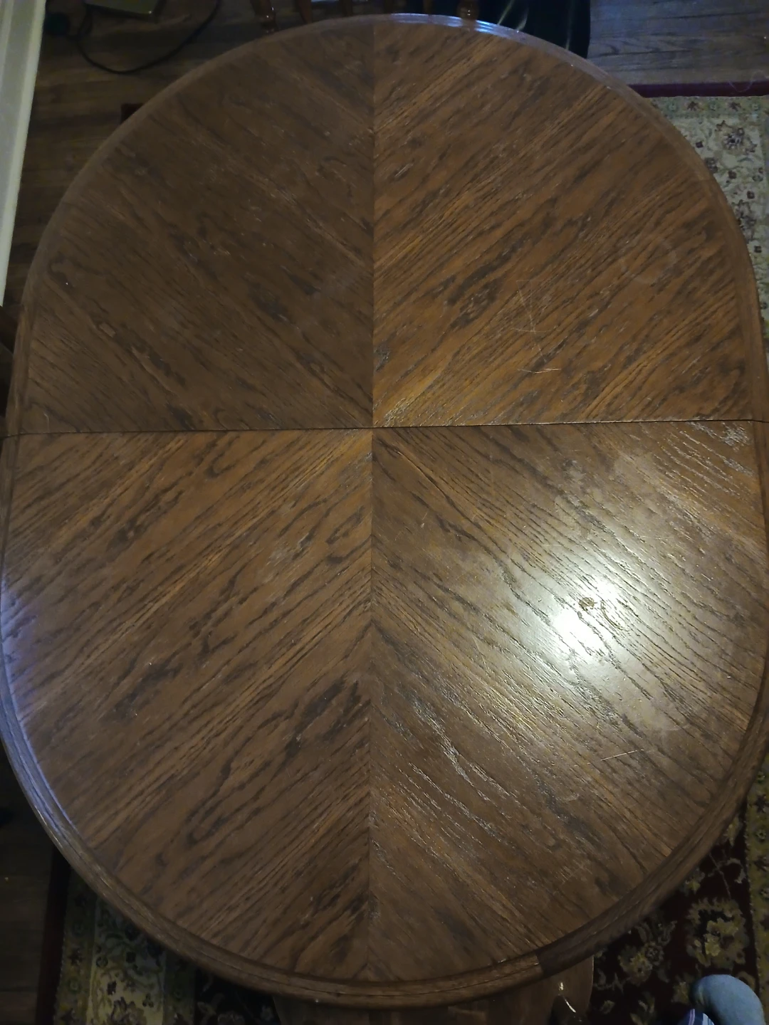 Beautiful Oak Dining Table with 6 Chairs - photo 2