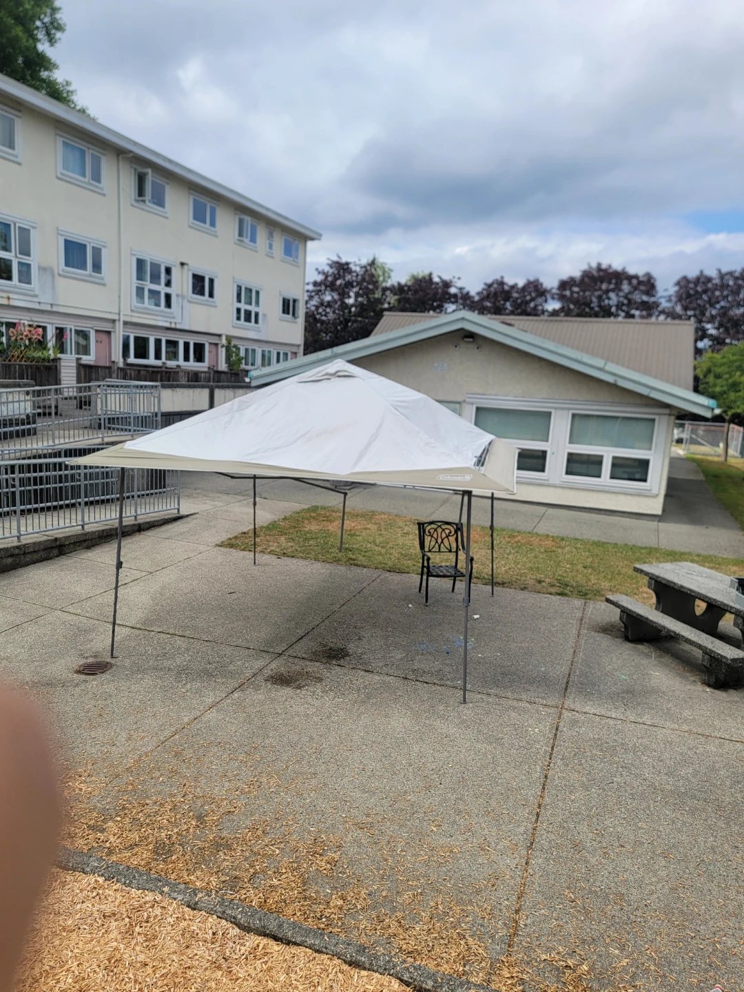 Coleman Canopy Tent - photo 3