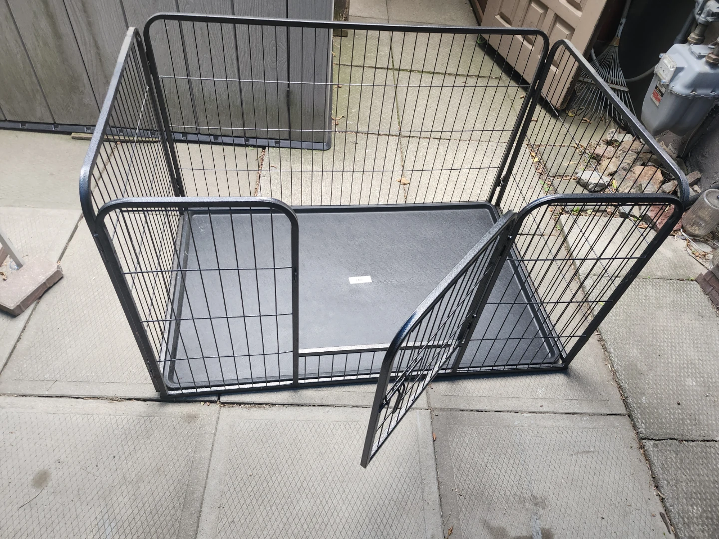 Pet Playpen / Cage with Tray 4 x 2.5 x  2.5 ft high LIKE NEW - photo 2